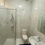 Diamonds Luxury - Julia דירה *