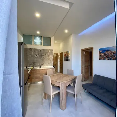 Diamonds Luxury - Julia マルサルフォーン