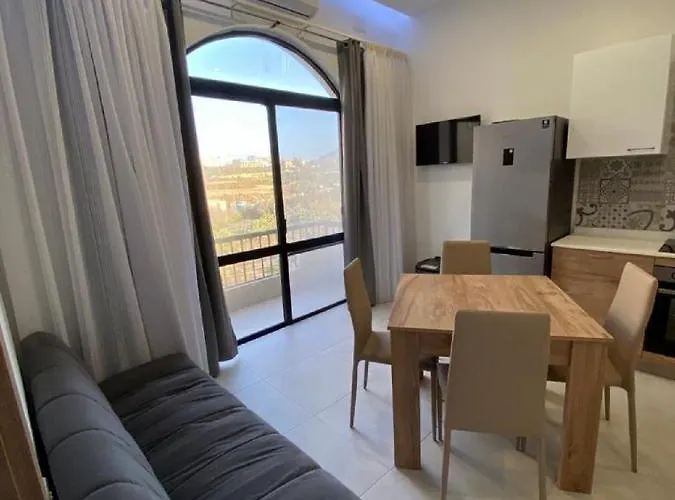 Diamonds Luxury - Julia * Marsalforn